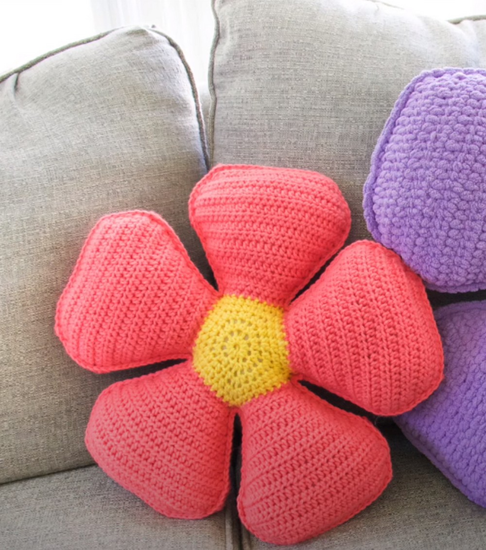 Free Crochet Flower Pillow Patterns