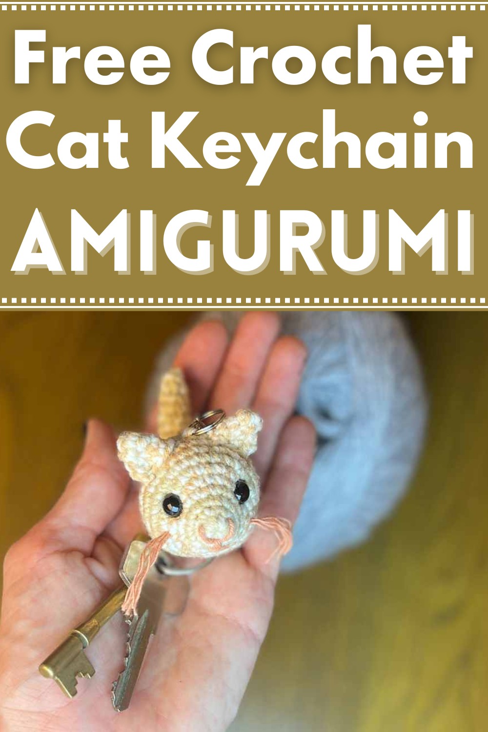 Amigurumi Cat Keychain