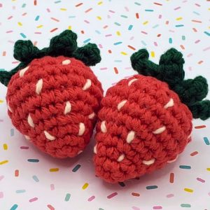 Crochet Easy Strawberry Amigurumi Pattern